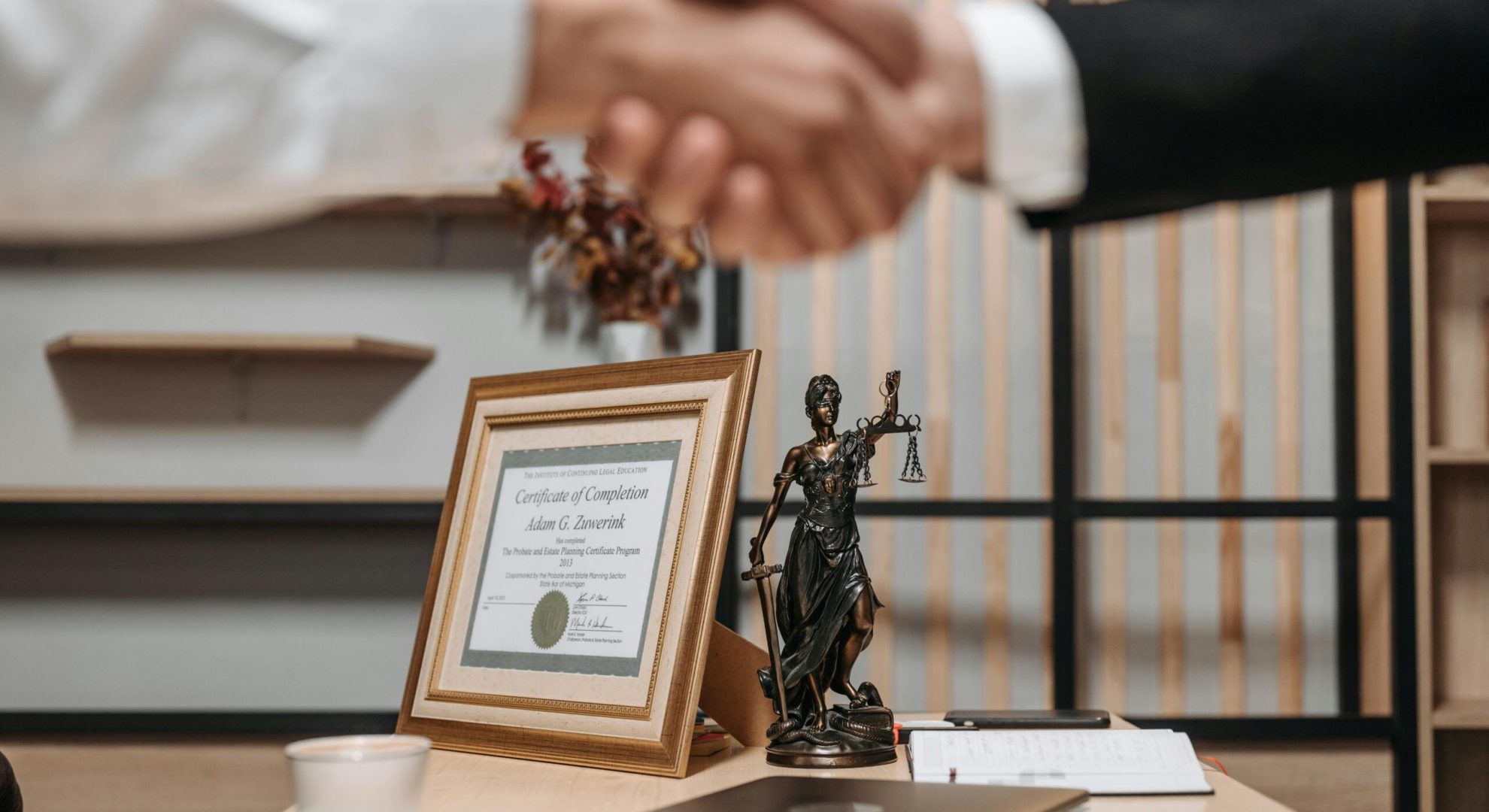 Corporate law firm providing business legal counsel and contracts in Austin Texas